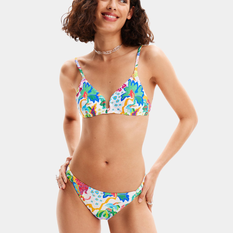Swimsuit 03